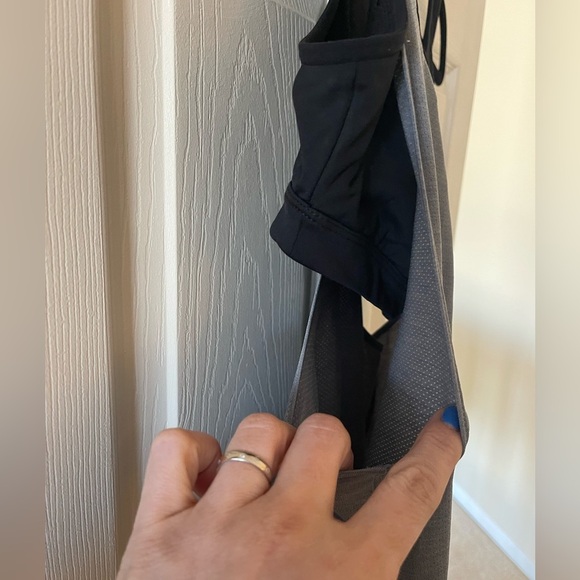 Athleta sports bra/tank top • women’s size XS - Picture 5 of 9